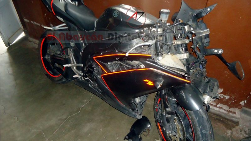 Grave choque entre un camión y una moto