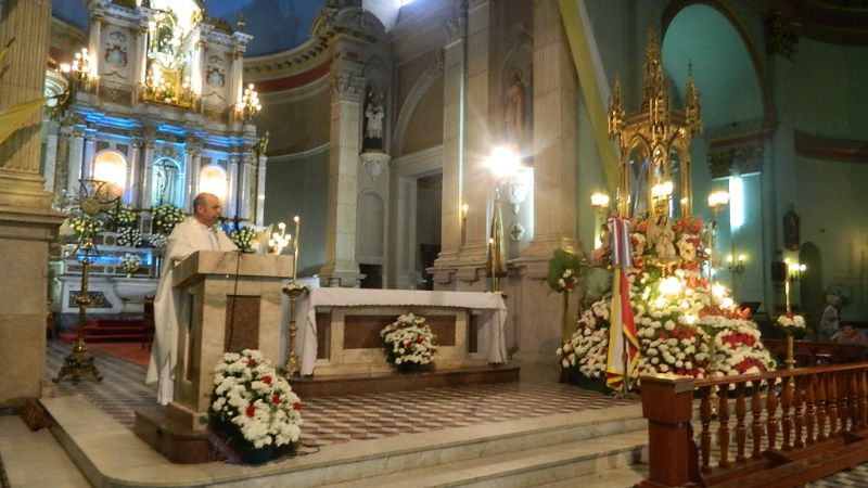Viales homenajearon a la Virgen del Valle