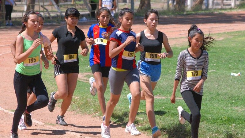 El atletismo tiene a sus campeones de los JIEP 2013