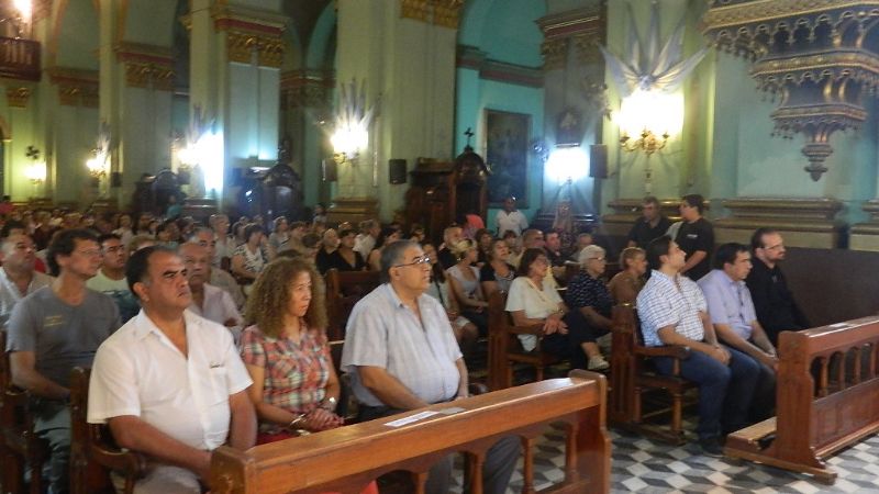Deportes y Comercio rindieron honores a la Virgen del Valle