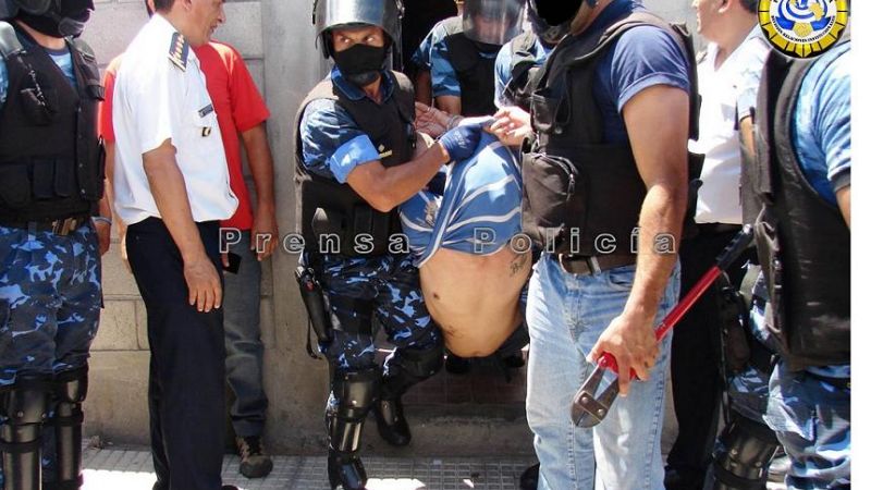 Redujeron al prófugo que atacó a tiros a la policía