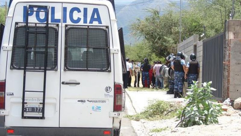 Redujeron al prófugo que atacó a tiros a la policía