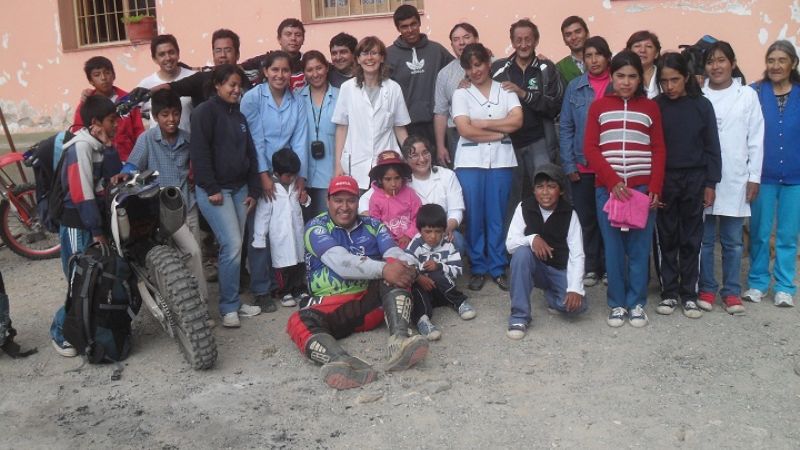 El Club Enduro volvió a la escuela de Los Saltos con más ayuda