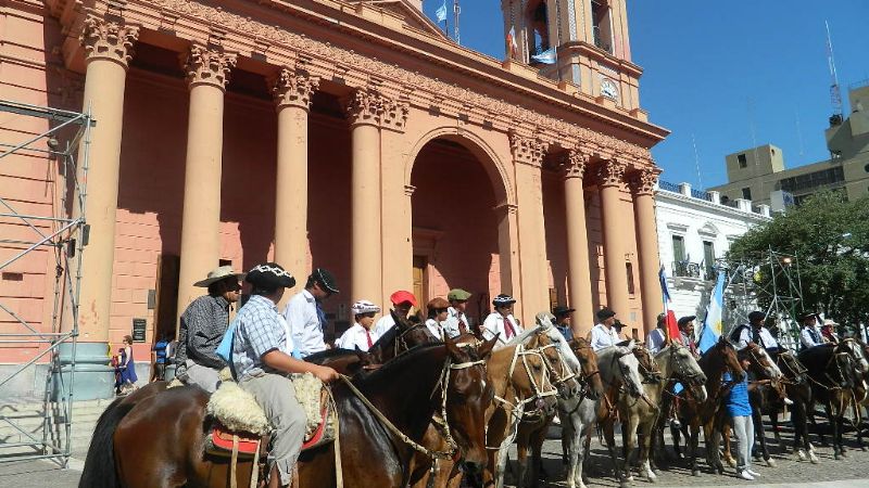 La maratón del peregrino unió la Catedral con la Gruta de la Virgen  
