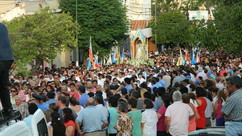 Multitudinaria manifestación de amor a la Morena Virgen del Valle