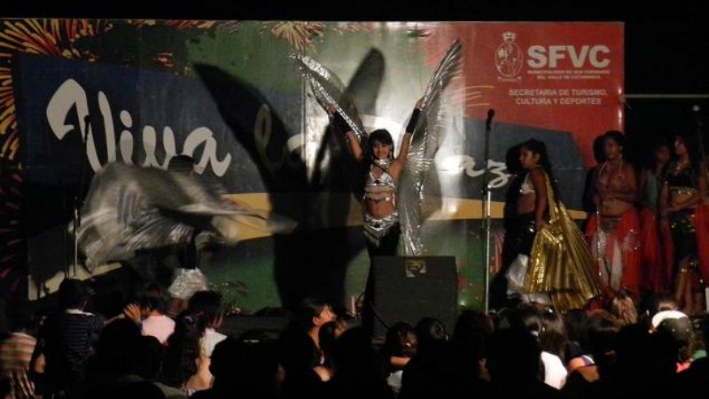 “Viva la Plaza” en Villa Cubas