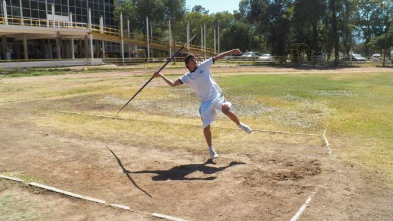 Básquet y atletismo con selectivo JUDEJUT