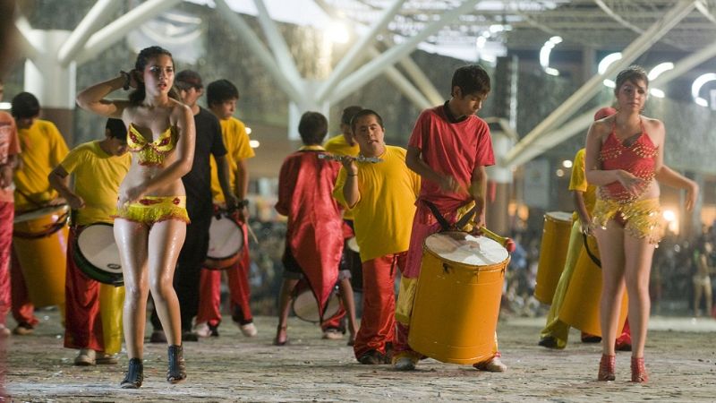 Murgas, comparsas y chaya de carnaval en el Parque de los Niños