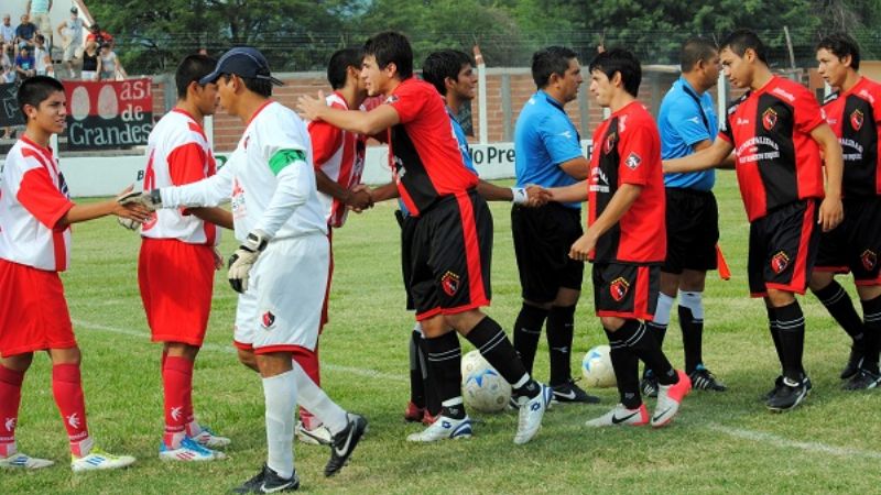 Clásicos de Fray Mamerto Esquiú en el estadio “Prevedello”