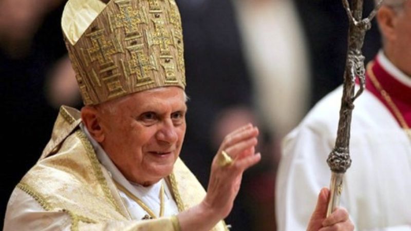 Renuncia del Papa: “Un gesto  para imitar”, dijo el padre Díaz