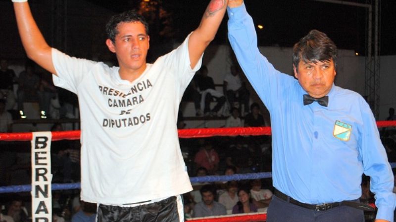 Atractivo festival de Box, esta noche, en Club Hindú 