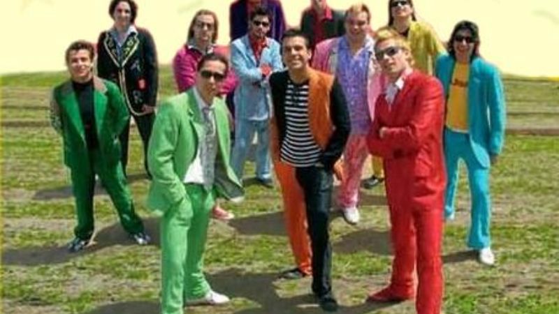 Los Caligaris se preparan para cerrar el carnaval en Valle Viejo