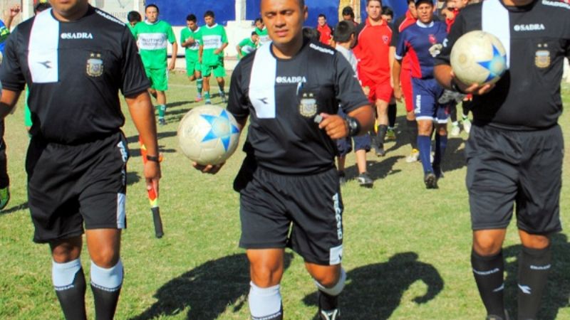 Reunión “caliente” con árbitros en Las Chacras