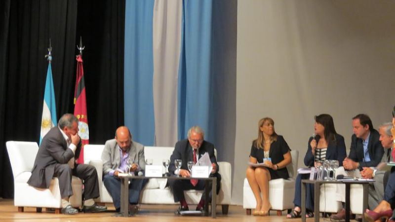 Moreta disertó sobre la vida de Eulalia Ares de Vildoza