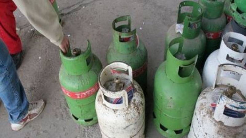 A la comisaría por robar dos garrafas