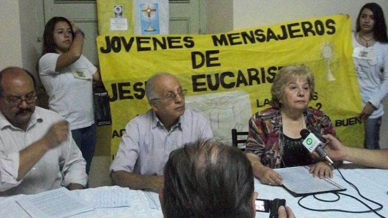 Laicos emiten documento por desagravio a la profanación del Santísimo