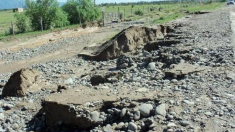 Reacondicionan terraplenes y encauzan ríos