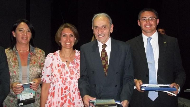 Catamarqueños recibieron en Salta premios del Concurso Literario Regional 