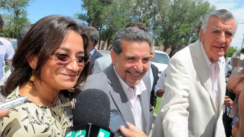 En San Juan, Lucía firmó acuerdo para producir mosto 