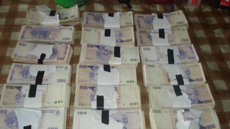 Roban $40.000 de una casa