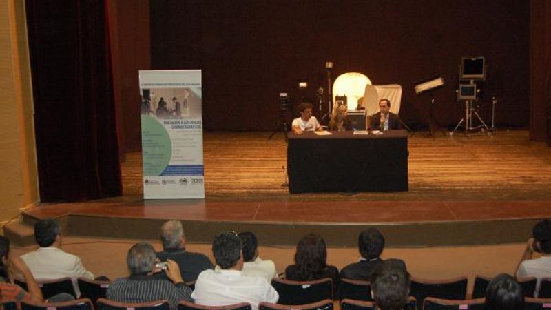 Curso de iniciación a los oficios cinematográficos