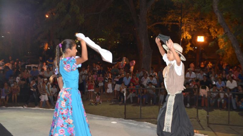 Domingo Cultural en El Aborigen
