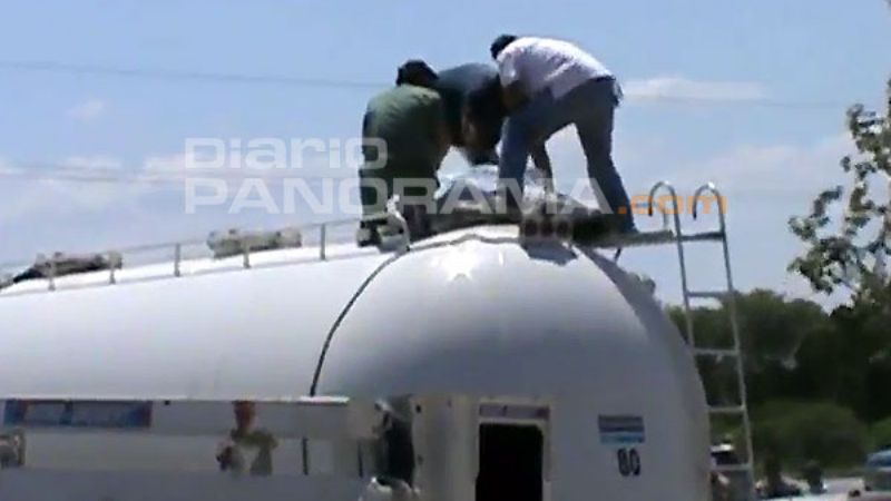 Camionero muere electrocutado por una línea de media tensión