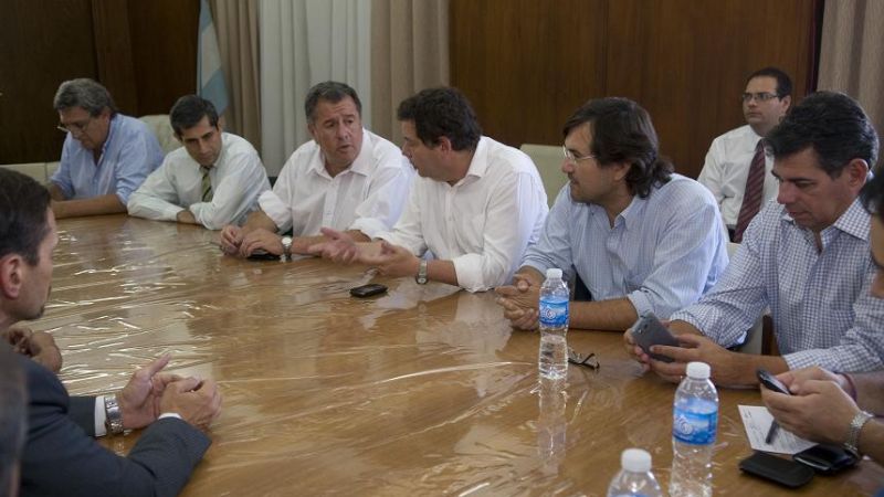 \"Sentar a Catamarca en las mesas de discusión de los temas productivos\"