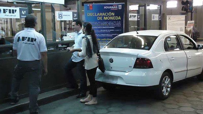 Ingresaron mas turistas al país de los que salieron