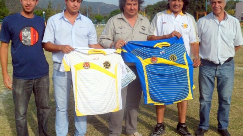 Amaya, DT con ascensos, que entusiasma a Policial