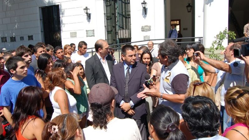 Apoyan al Gobierno en lucha contra adicciones