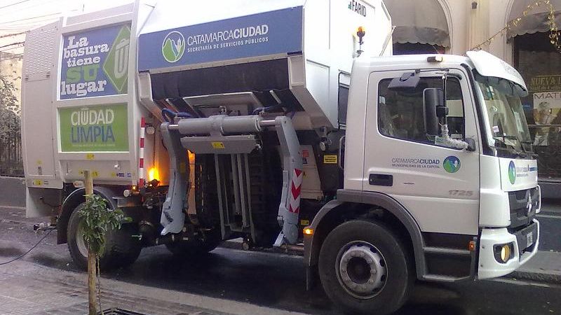 Nuevo camión para la recolección de residuos en la ciudad