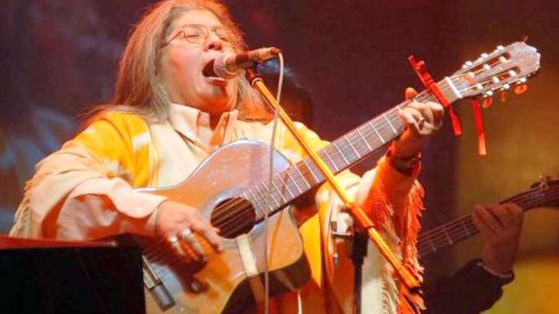 "Pasión y Folclore con Silvia Pacheco", por Catamarca Radio y televisión