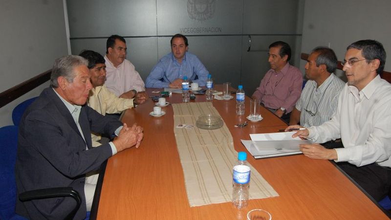 Repudio contra del referéndum en la Islas Malvinas 