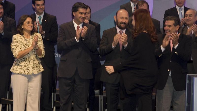 Corpacci junto a la Presidenta en Técnopolis