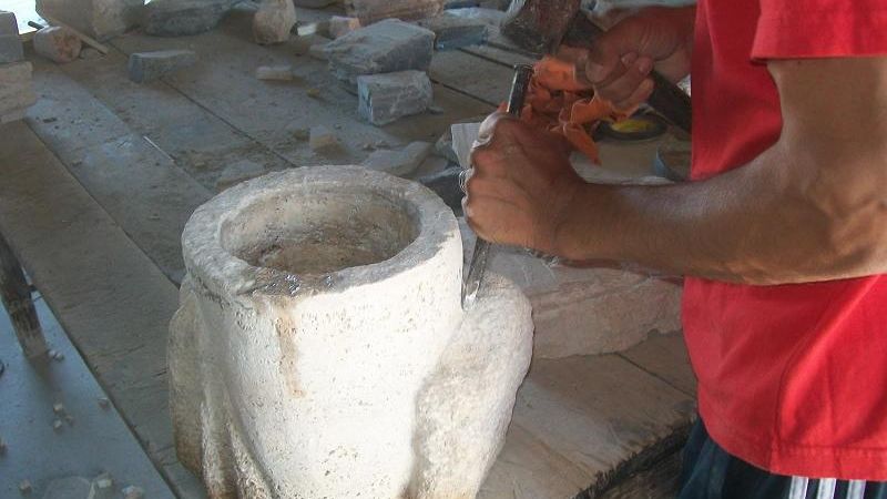Primer taller de técnicas de tallado en piedra