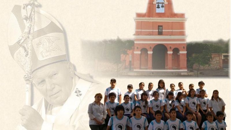 El Colegio Juan Pablo II  celebra sus Bodas de Plata