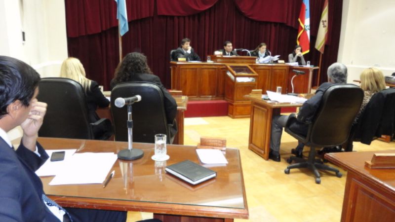 Concejales capitalinos repudiaron referéndum realizado en las Islas Malvinas