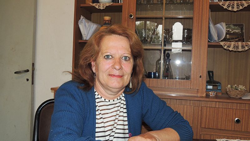 En Recreo, una preceptora dice que es pariente del Papa 