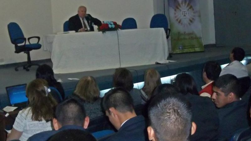 Requisitos para presentar ponencias en el Foro de Mediación  