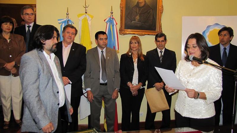 Ariza aseguró que no aportó para la salida de Acosta