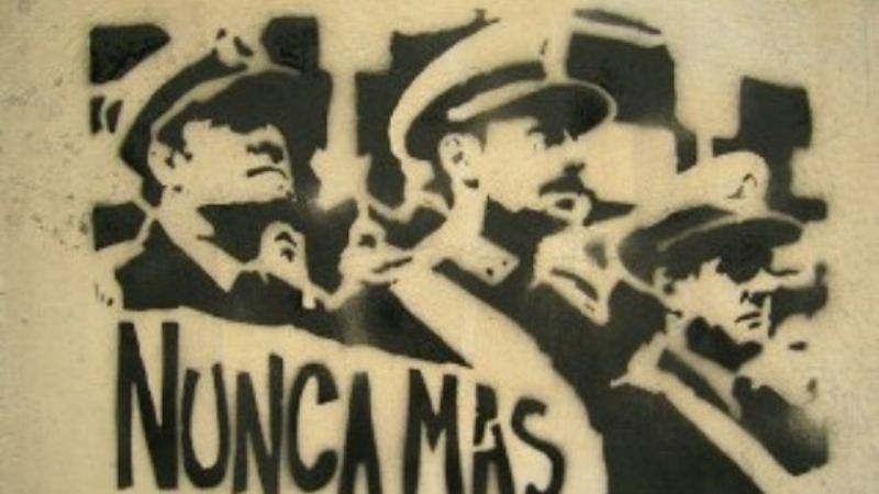 Periodistas debatieron el Día de la Memoria