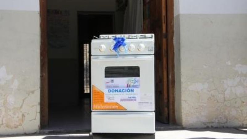 Entregan donación a la escuela rural de Paloma Yaco