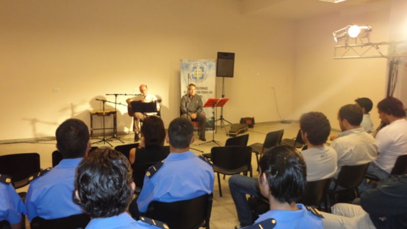 Emotivo Jueves Cultural por el Día de la Memoria