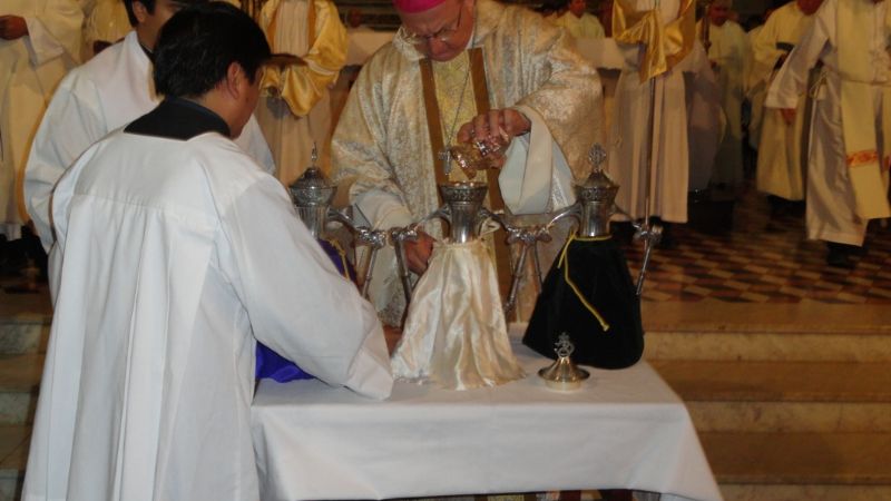 Se celebró la Misa Crismal en la Catedral Basílica