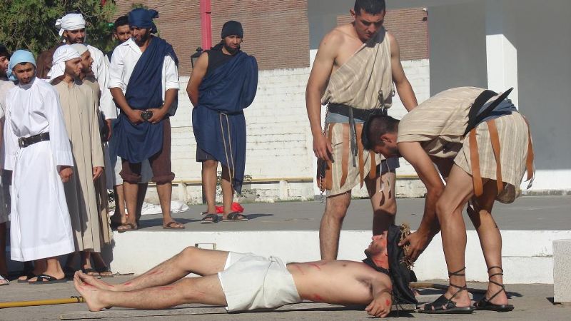 Vía Crucis en el IES Policial