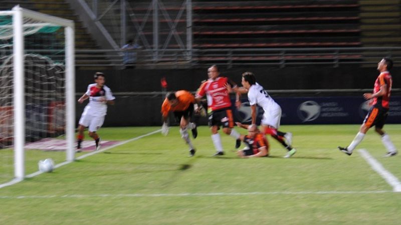  Newell's venció a Armenio y está en 8vos. de la Copa 