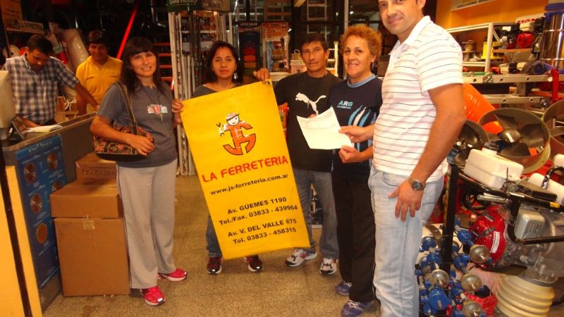 Empresas apoyan el atletismo