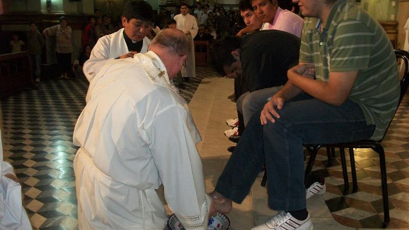 Urbanc: “El servicio es la originalidad de los cristianos”