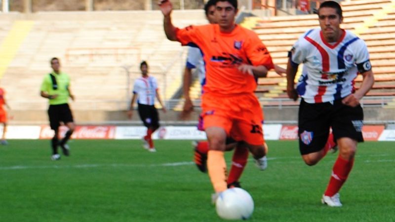 El “Cucú” hizo del clásico una fiesta para el “Santo” 